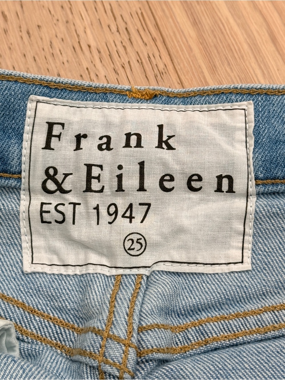Frank & Eileen Monaghan Jeans in Light Blue Wash - Picture 3 of 8